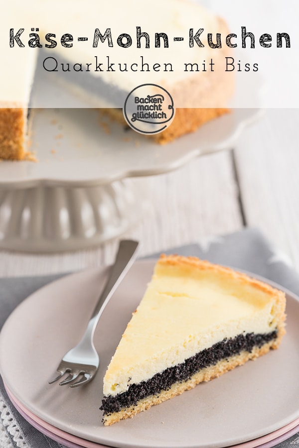 Käsekuchen mit Mohn ist köstlich: Mürber Teig, aromatische Mohnfüllung und cremige Quarkmasse. Dieser Mohn-Käsekuchen kommt auf jeder Kaffeetafel gut an! Und mit den Tipps im Rezept fällt der Käsekuchen garantiert nicht ein.