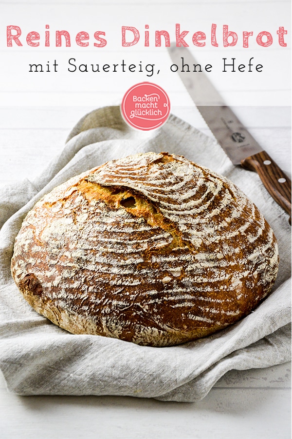 Einfaches Rezept f&uuml;r ein selbstgemachtes Dinkelbrot. Das Dinkelbrot ist ein reines Sauerteigbrot. So erh&auml;lt das Krustenbrot ohne Hefe einen besseren Geschmack und bleibt l&auml;nger haltbar.