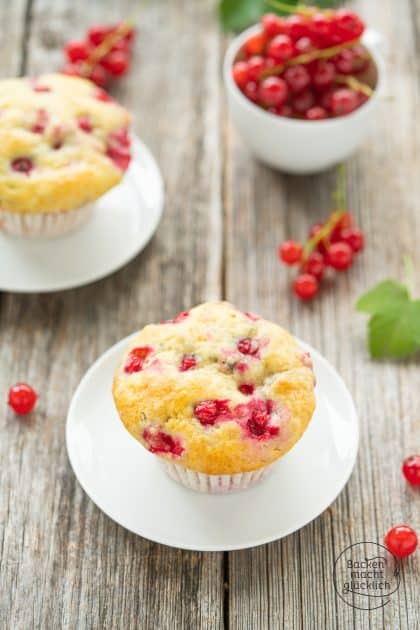 Johannisbeermuffins mit Mandeln