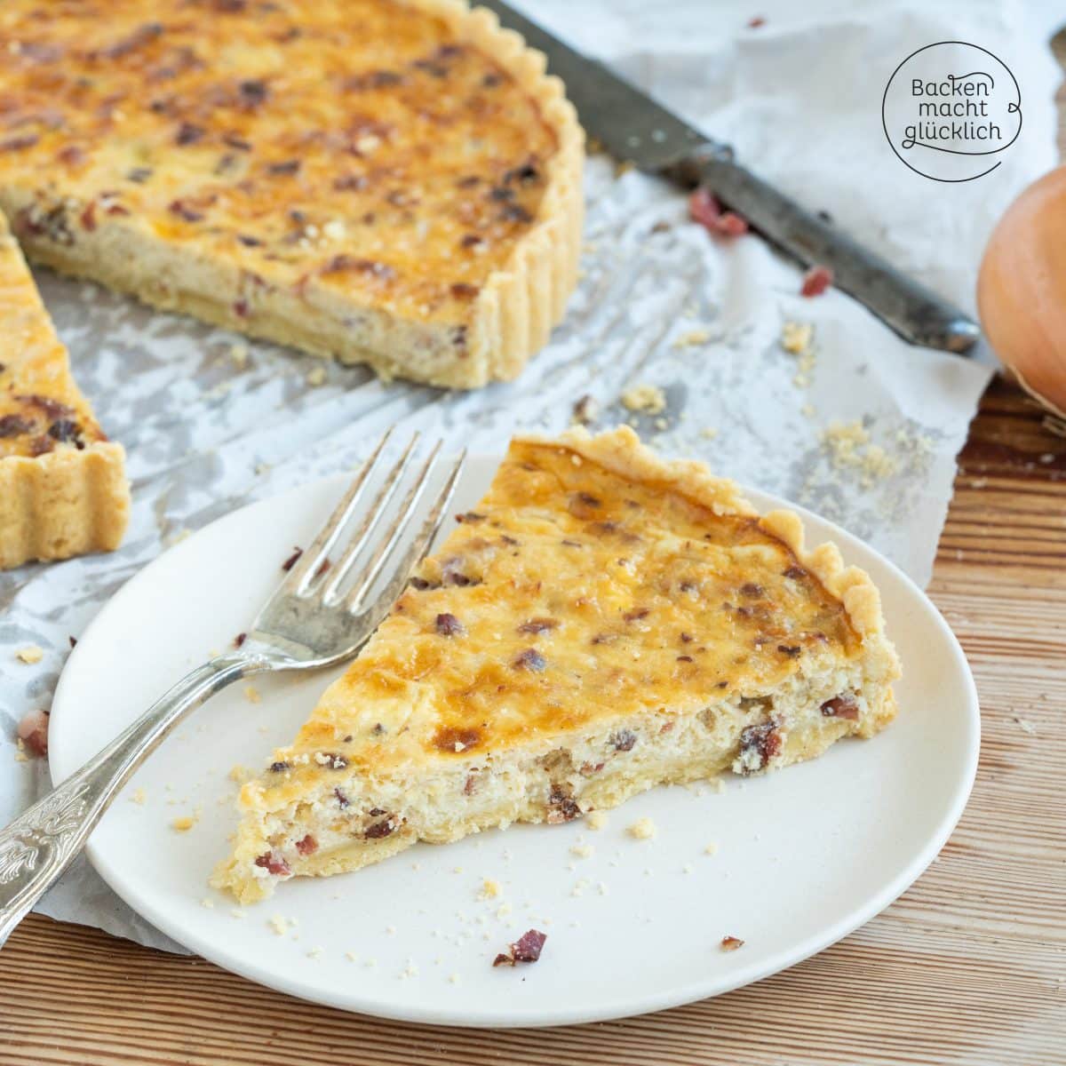 einfacher Zwiebelkuchen mit Schmand
