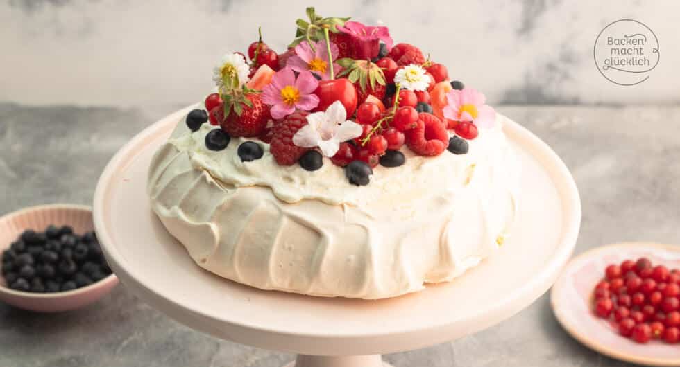 Pavlova torte