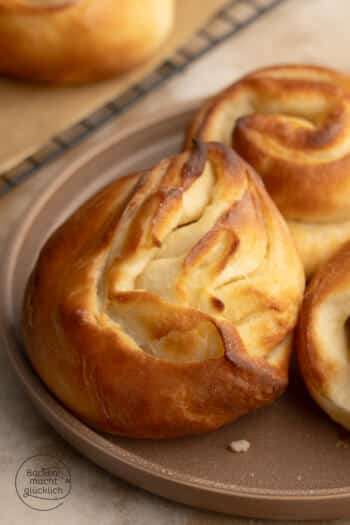 süße Splitterbrötchen aus Hefeblätterteig