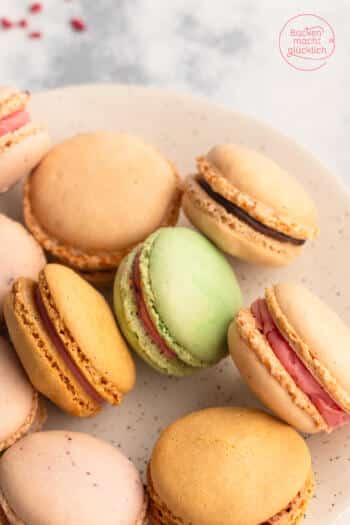 Macarons mit Füßchen selber gemacht