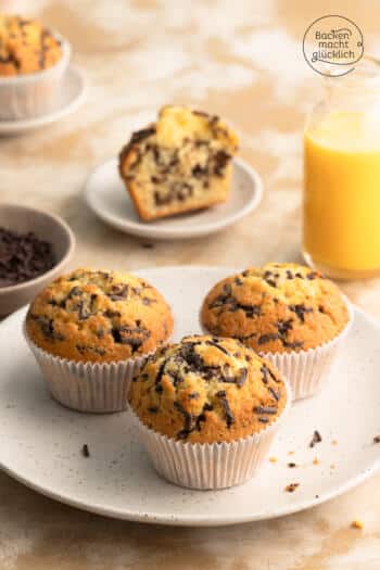 Saftige Eierlikörmuffins mit Schokostreuseln