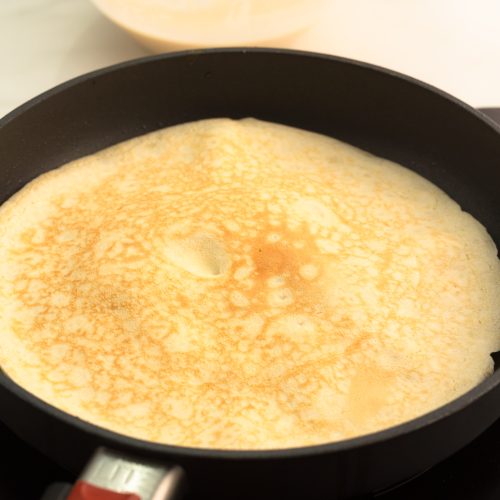 Pfannkuchen wenden