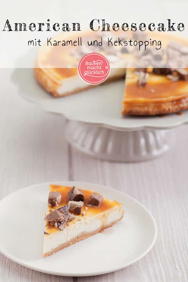 Tolles Rezept f&uuml;r einen perfekten amerikanischen Karamell Cheesecake. Der K&auml;sekuchen mit Karamell und Kekstopping wird herrlich cremig, sahnig und kompakt &ndash; genau wie ein american Cheesecake sein soll.