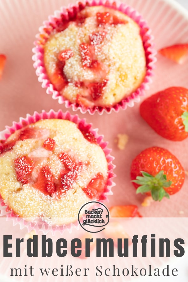 K&ouml;stliche, einfache Erdbeermuffins mit wei&szlig;er Schokolade und Buttermilch. Super saftig und blitzschnell gemacht!