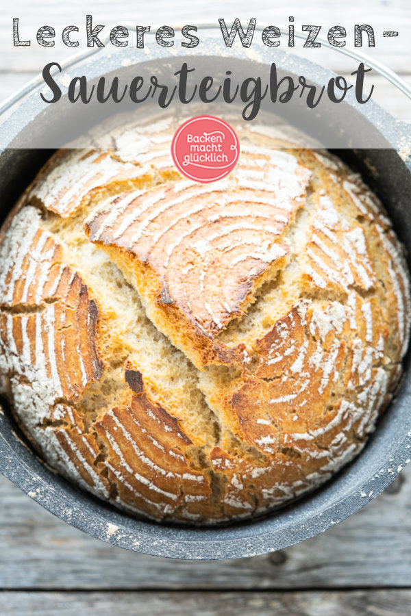 Einfaches Rezept für ein köstliches Weizen-Sauerteig-Brot. Das Sauerteigbrot ist absolut Anfängertauglich und variabel. Die Kruste und Krume des selbstgemachten Weizen-Sauerteig-Brotes werden einfach super lecker!