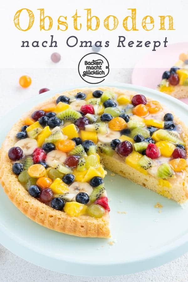 Ein einfaches Grundrezept für einen saftigen Obstboden aus Rührteig. Mit dem Obstkuchenteig lassen sich im Handumdrehen traumhafte Obstkuchen und Torten zaubern. #obstkuchen #kuchenboden #grundrezept #tortenboden #backenmachtglücklich