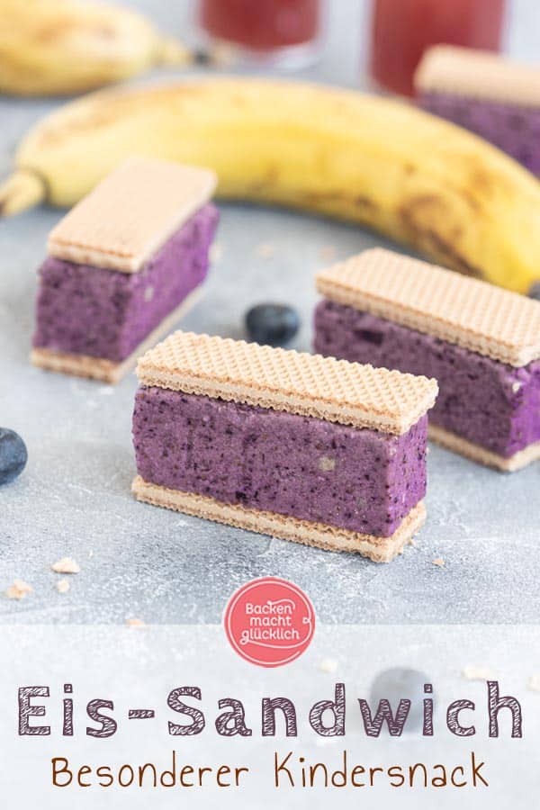 Waffel-Eis-Sandwiches selbermachen ist überhaupt nicht schwer. Mit diesem Nicecream Sandwich Rezept habt ihr im Nu einen erfrischenden, gesunden Sommersnack gemacht. #eis #rezept #nicecream #sommersnack #backenmachtglücklich