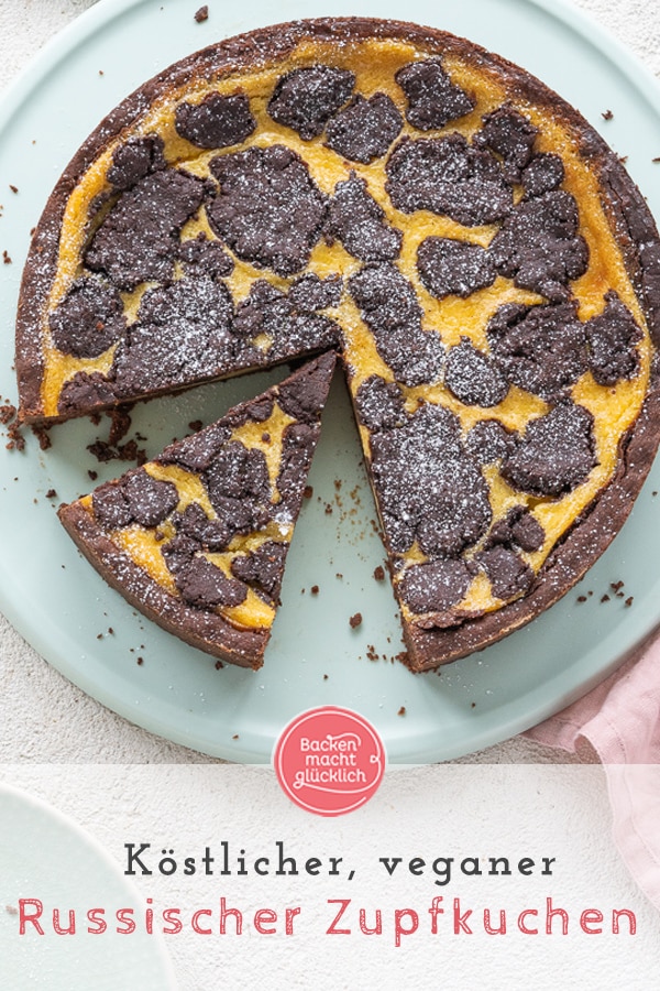 Russischer Zupfkuchen schmeckt auch vegan: Dieses Rezept für einen super cremigen Russischen Zupfkuchen kommt ganz ohne Ei, Butter, Sahne oder Quark aus.