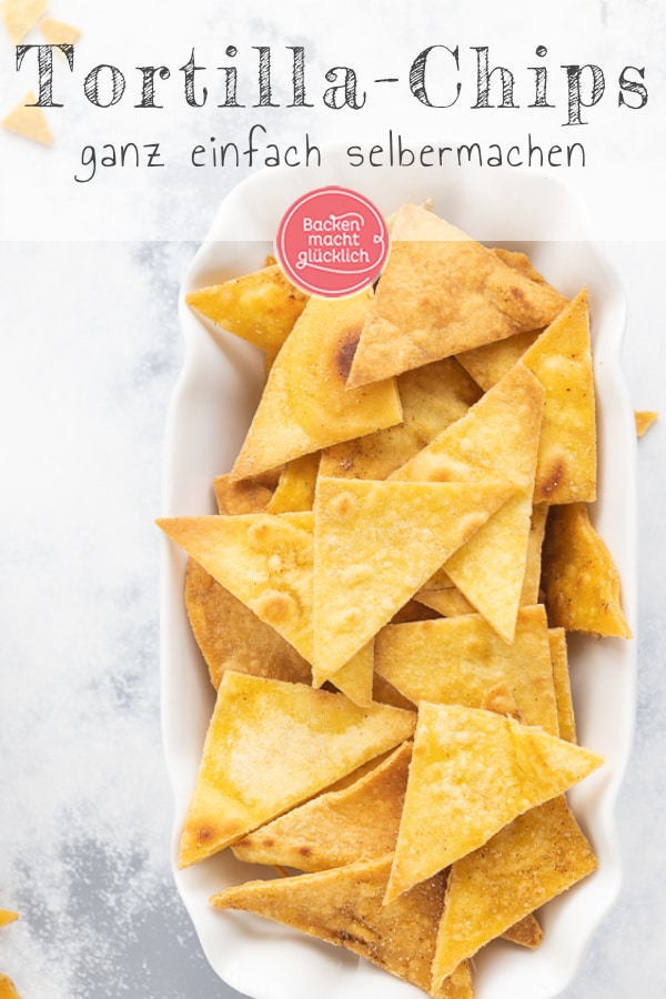 Diese Tortilla-Chips sind die Homemade-Variante des beliebten mexikanischen Knabber-Klassikers: Die Tortilla-Chips sind knusprig, würzig und lecker!
