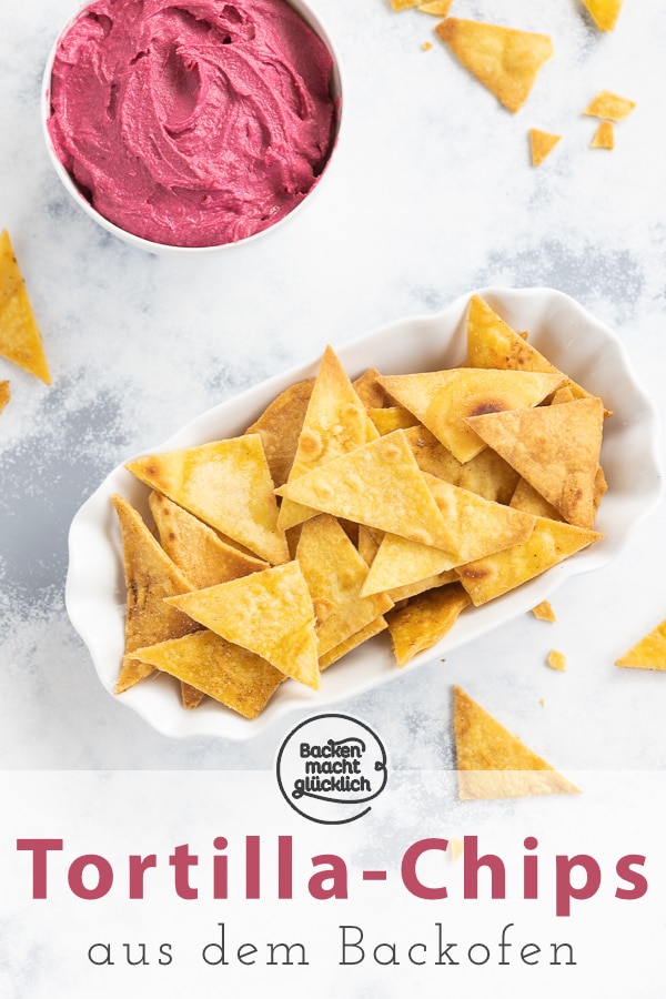 Diese Tortilla-Chips sind die Homemade-Variante des beliebten mexikanischen Knabber-Klassikers: Die Tortilla-Chips sind knusprig, würzig und lecker!