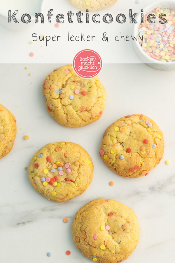 Konfetti-Cookies machen gute Laune! Diese Cookies mit bunten Streusel sind super einfach, schnell, lecker. Perfekt für Partys!