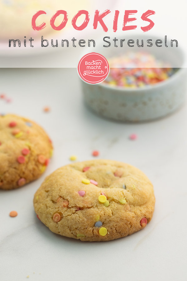Konfetti-Cookies machen gute Laune! Diese Cookies mit bunten Streusel sind super einfach, schnell, lecker. Perfekt für Partys!